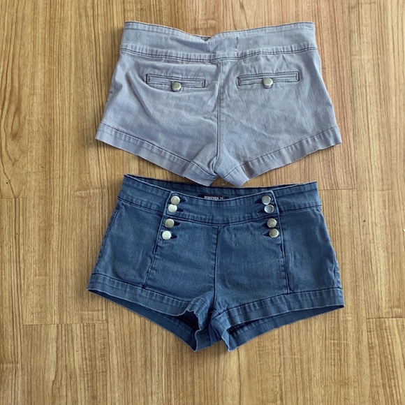Forever 21 Denim Shorts - Picture 1 of 7